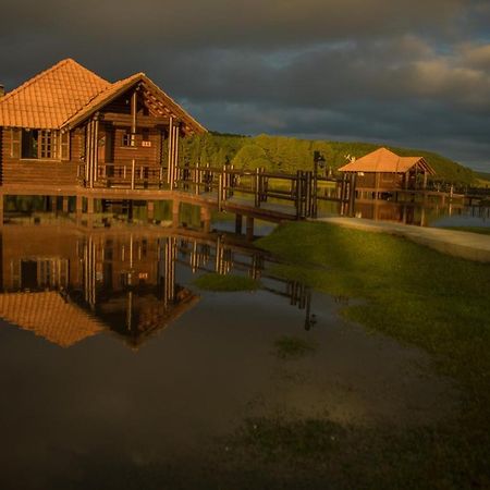 Vira Charme Resort Fernandes Pinheiro Eksteriør billede