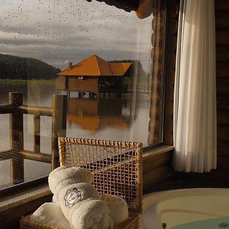 Vira Charme Resort Fernandes Pinheiro Eksteriør billede