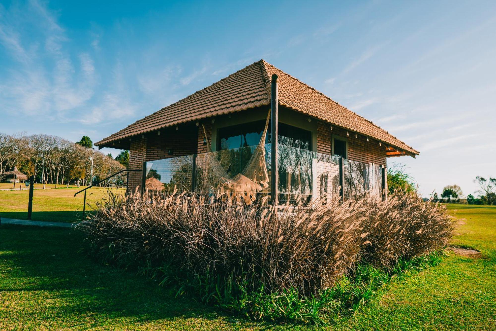 Vira Charme Resort Fernandes Pinheiro Eksteriør billede