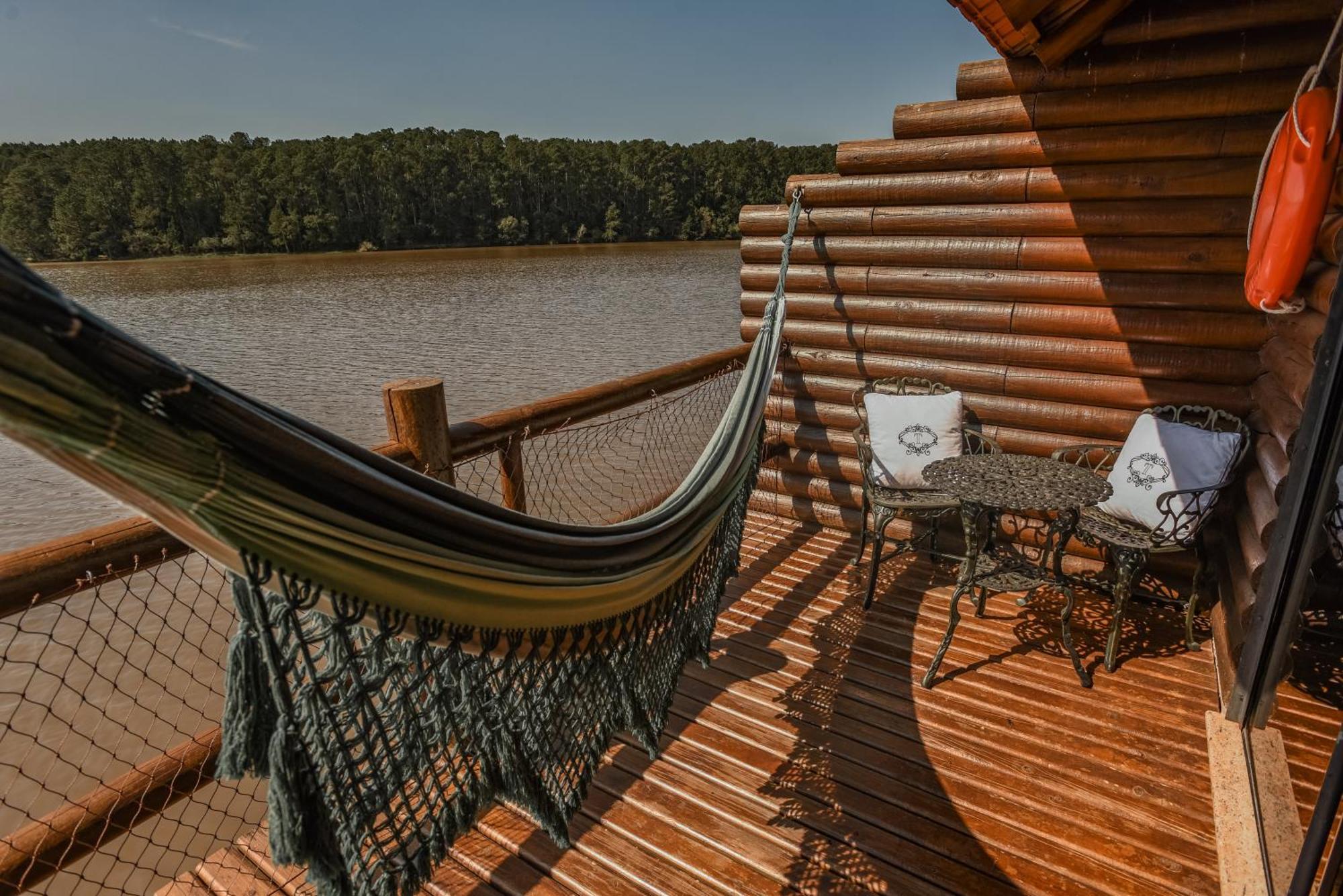 Vira Charme Resort Fernandes Pinheiro Eksteriør billede