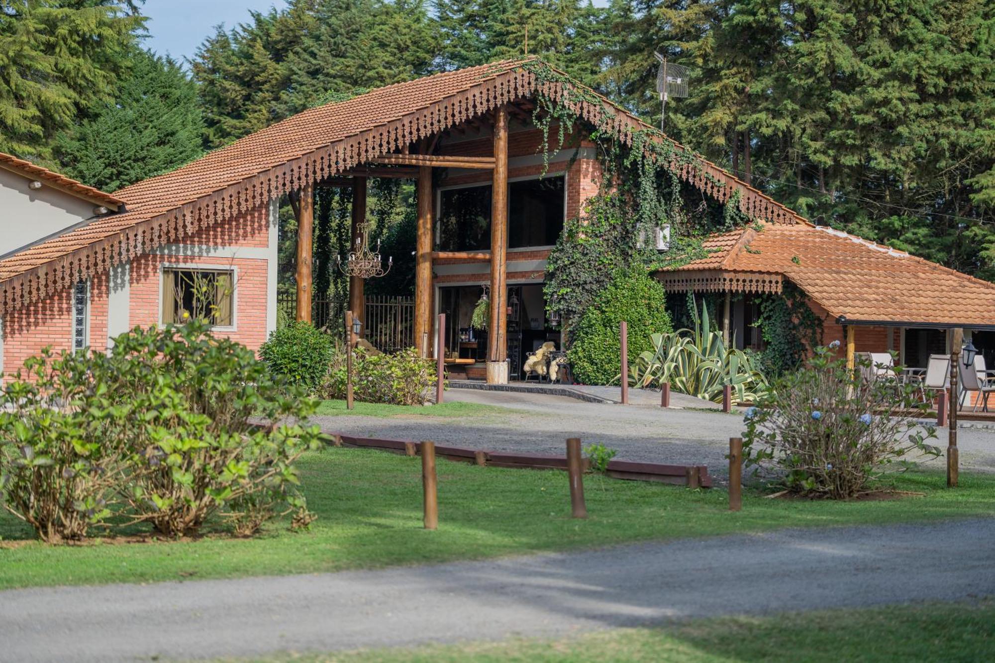 Vira Charme Resort Fernandes Pinheiro Eksteriør billede
