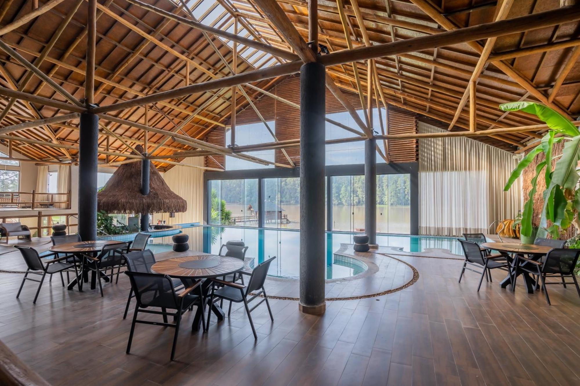 Vira Charme Resort Fernandes Pinheiro Eksteriør billede