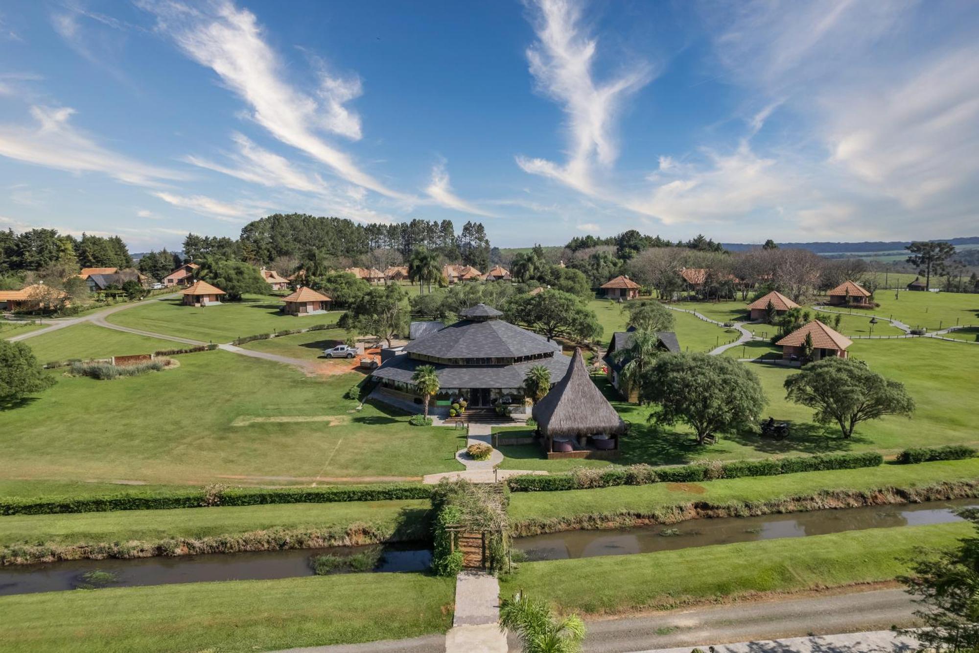 Vira Charme Resort Fernandes Pinheiro Eksteriør billede