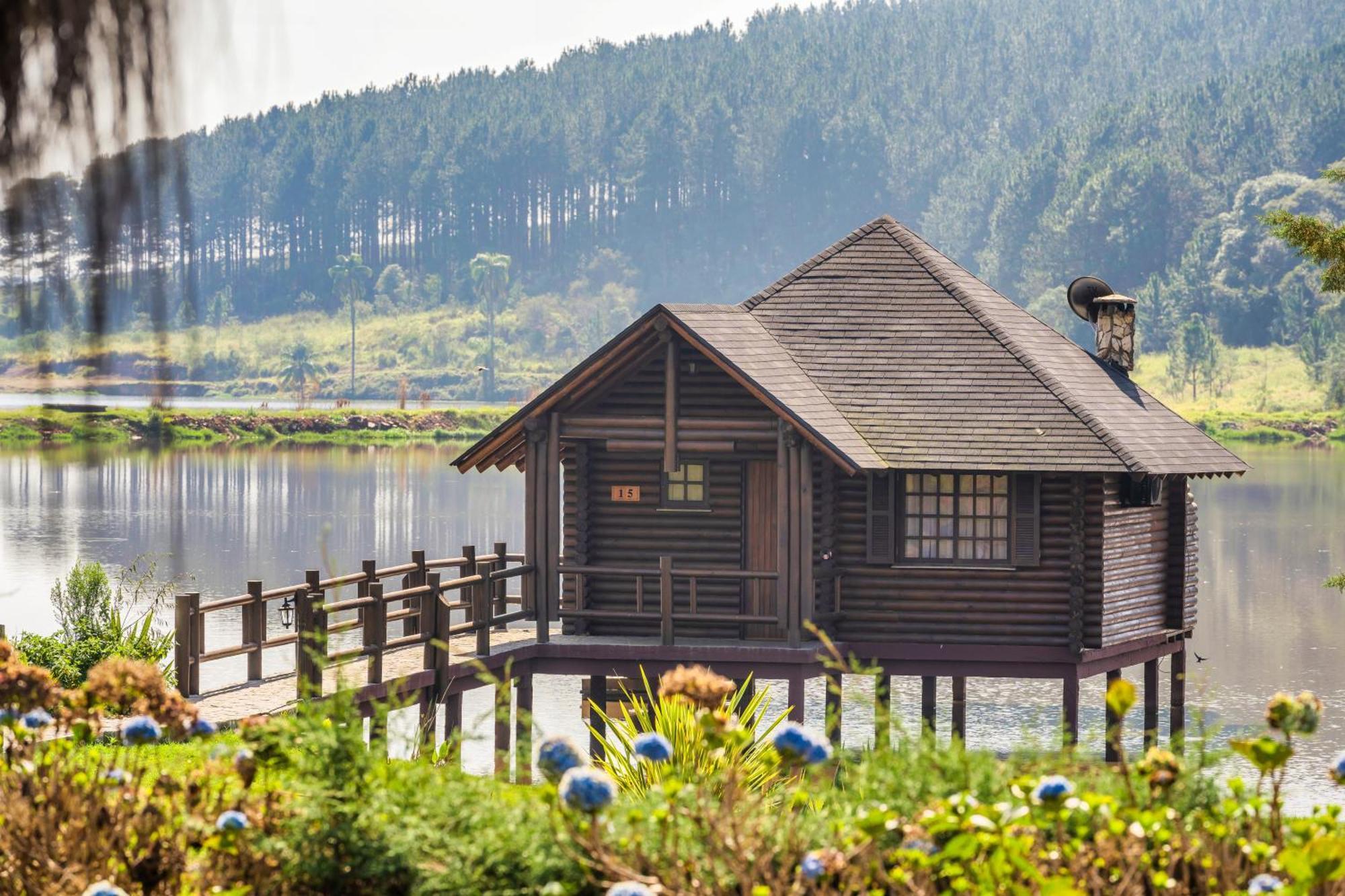Vira Charme Resort Fernandes Pinheiro Eksteriør billede
