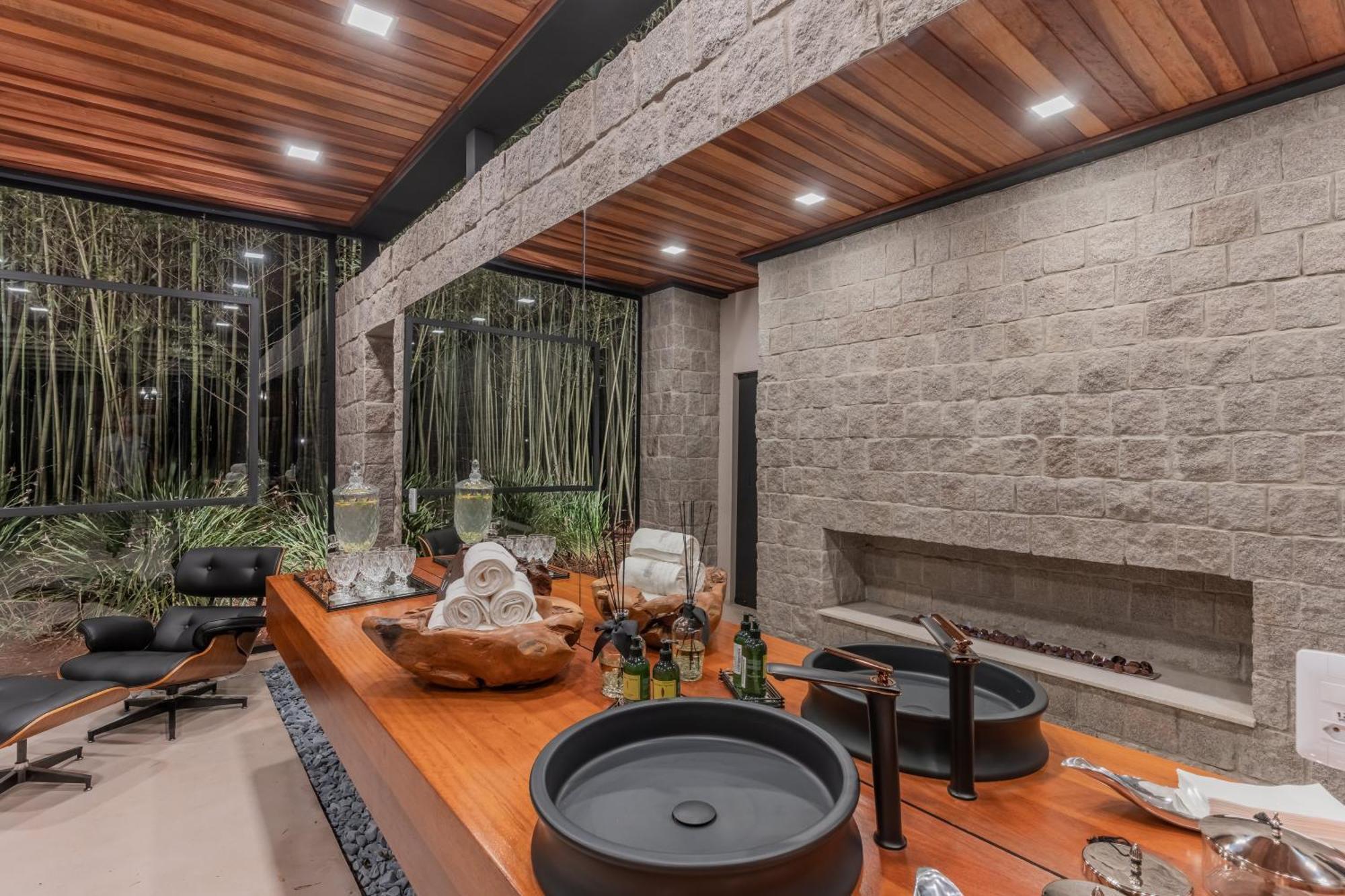 Vira Charme Resort Fernandes Pinheiro Eksteriør billede