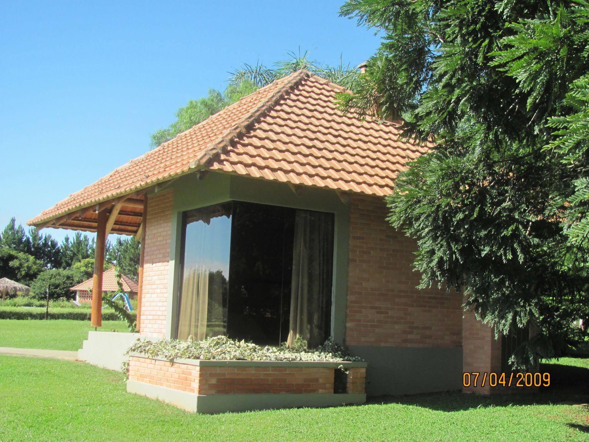 Vira Charme Resort Fernandes Pinheiro Eksteriør billede