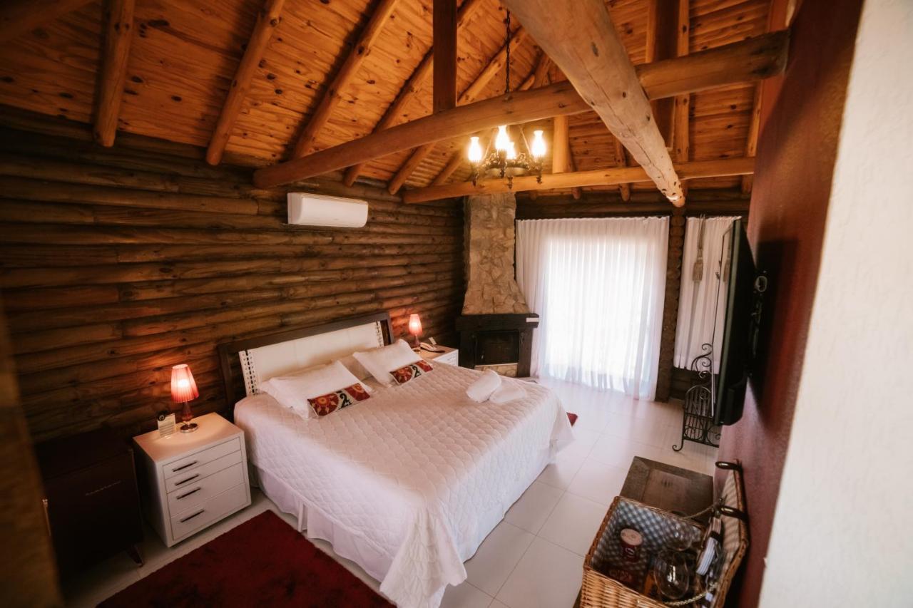 Vira Charme Resort Fernandes Pinheiro Eksteriør billede