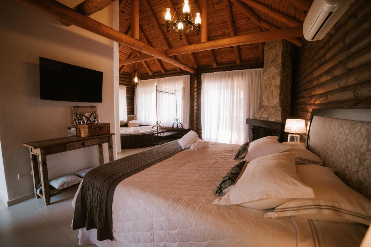 Vira Charme Resort Fernandes Pinheiro Eksteriør billede