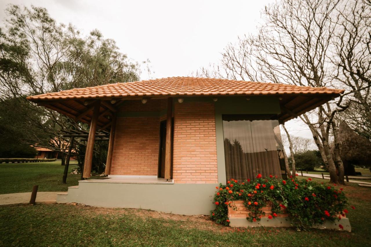 Vira Charme Resort Fernandes Pinheiro Eksteriør billede