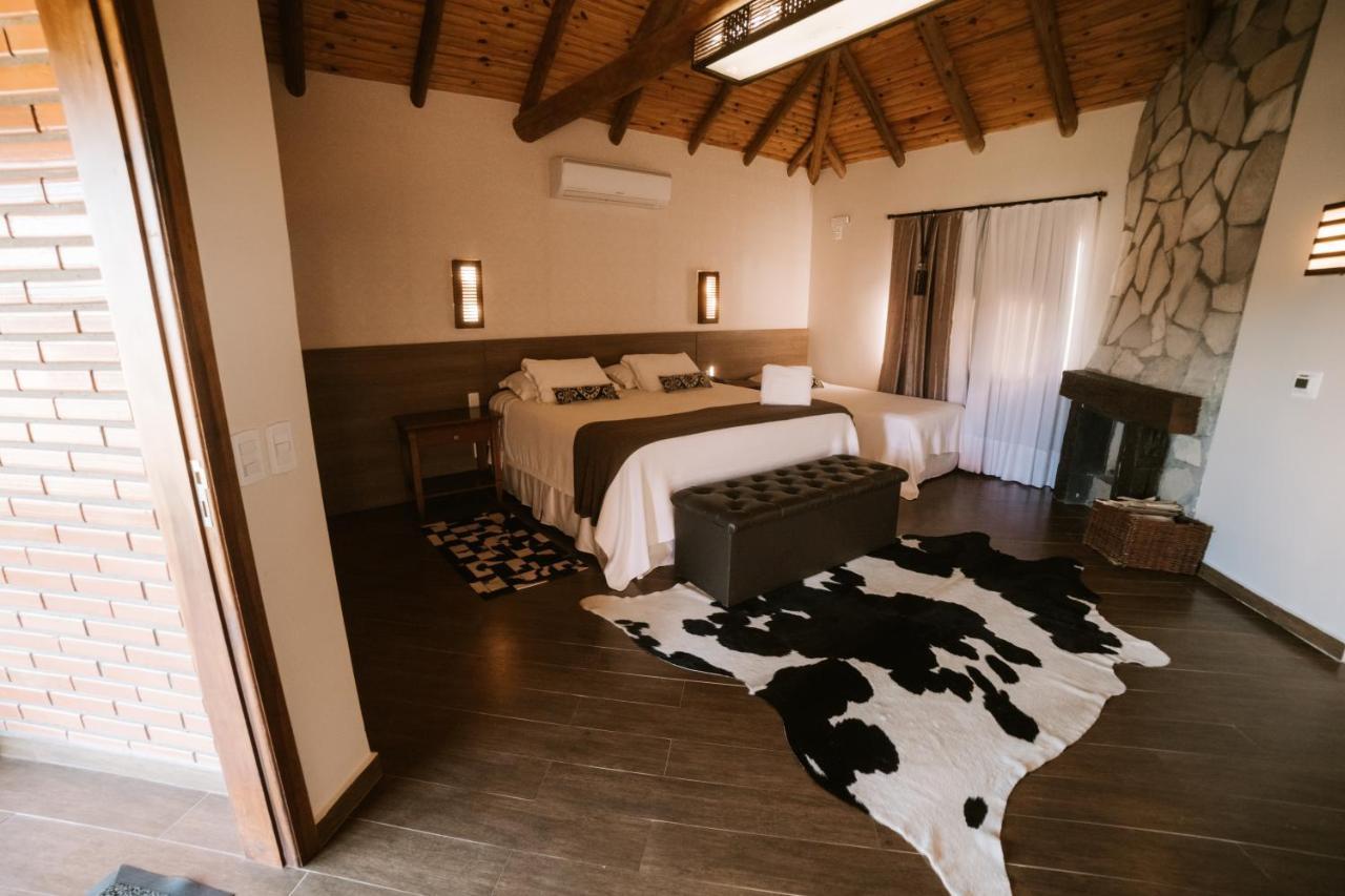 Vira Charme Resort Fernandes Pinheiro Eksteriør billede