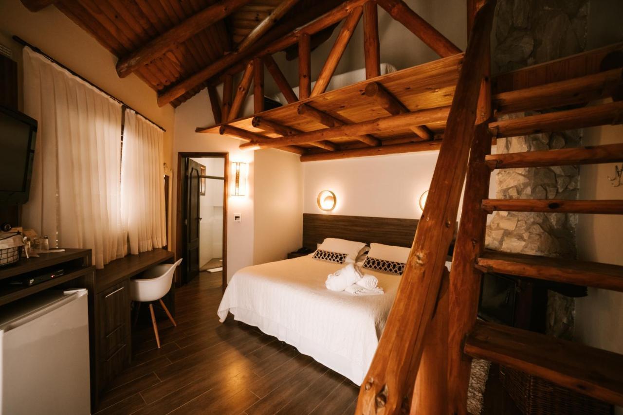 Vira Charme Resort Fernandes Pinheiro Eksteriør billede